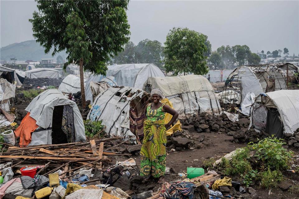 Im Ostkongo leben bis zu vier Millionen Binnenflüchtlinge oft unter sehr beengten Verhältnissen. (Archivbild)Moses Sawasawa/AP/dpa