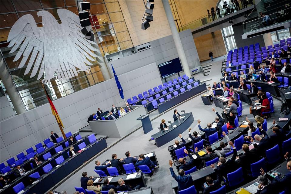 Im Plenum des Bundestags wird debattiert - und entschieden. (Archivfoto)Kay Nietfeld/dpa