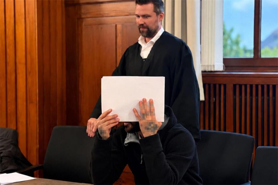 Im Prozess um 131 Kilogramm Amphetamin und 30 Handgranaten wurde ein 34-jähriger Mann zu elf Jahren Haft verurteilt. 