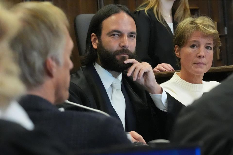 Im Prozess um die Entführung der Block-Kinder hat das Landgericht einen Befangenheitsantrag von Christina Block und fünf Mitangeklagten zurückgewiesen.Marcus Brandt/Pool dpa/dpa