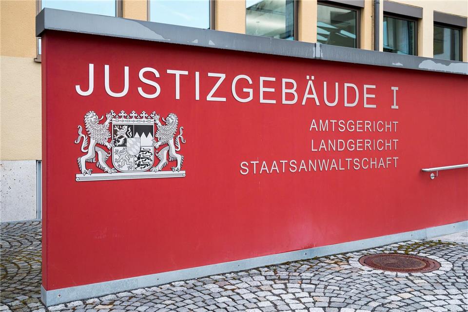 Im Prozess um einen Mord unter THW-Helfern soll es zu einem Urteil kommen. (Symbolbild)Daniel Vogl/dpa