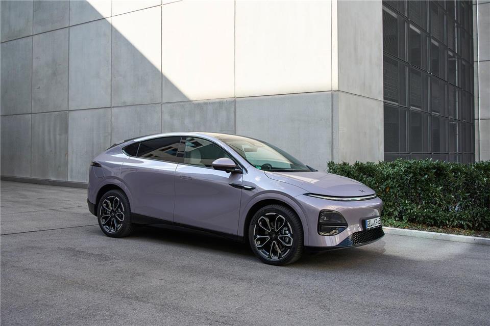 Im SUV-Coupé G6 hat der 800-Volt-Akku eine Kapazität von 81 kWh und ermöglicht Reichweiten von bestenfalls 525 Normkilometern.Xpeng/dpa-tmn