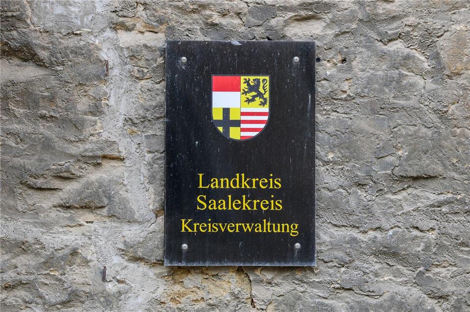 Im Saalekreis sollen Gewässer, Tiere und Pflanzen vor anhaltender Trockenheit geschützt werden. (Symbolbild)Jan Woitas/dpa