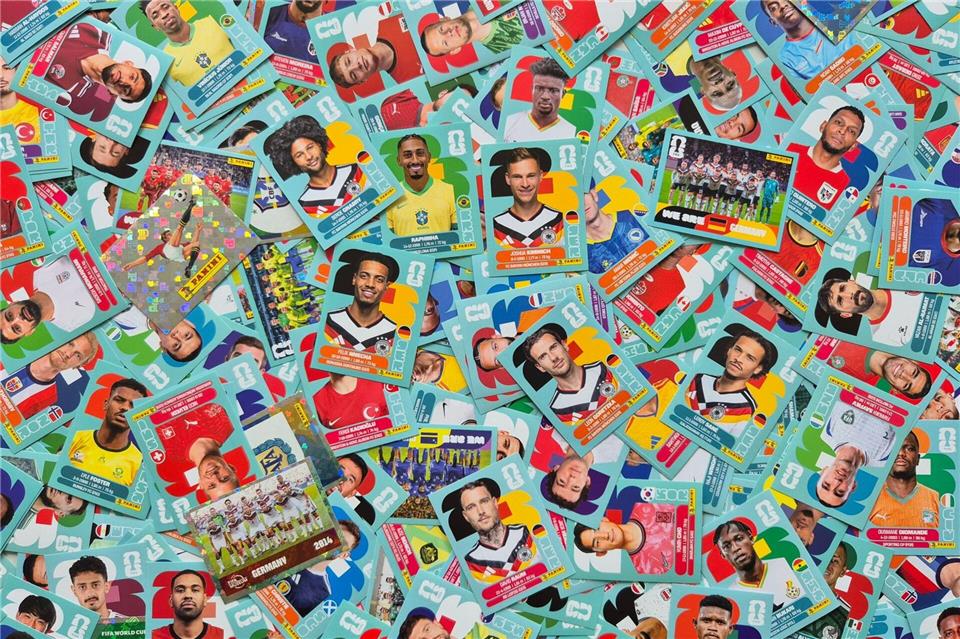 Im Sammelalbum zur WM 2026 sind Spieler des DFB abgebildet, obwohl der offizielle Kader bisher nicht feststeht.Panini/dpa