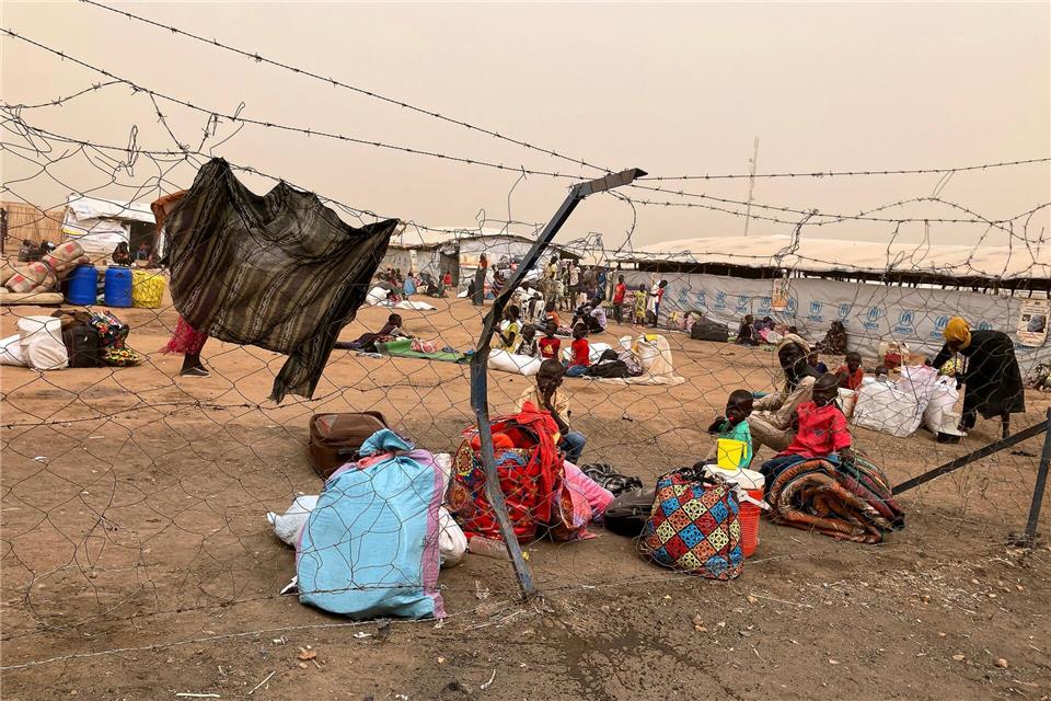 Im Sudan herrscht seit April 2023 ein blutiger Machtkampf zwischen De-facto-Machthaber Abdel-Fattah al-Burhan und seinem einstigen Stellvertreter Mohamed Hamdan Daglo, der die RSF kommandiert. (Archivbild)Eva-Maria Krafczyk/dpa