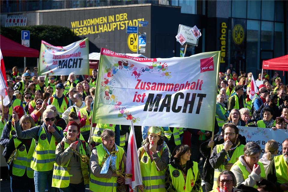 Im Tarifkonflikt bei der Arbeiterwohlfahrt ist auch die dritte Verhandlungsrunde ohne Ergebnis geblieben. (Archivbild)Bernd Thissen/dpa
