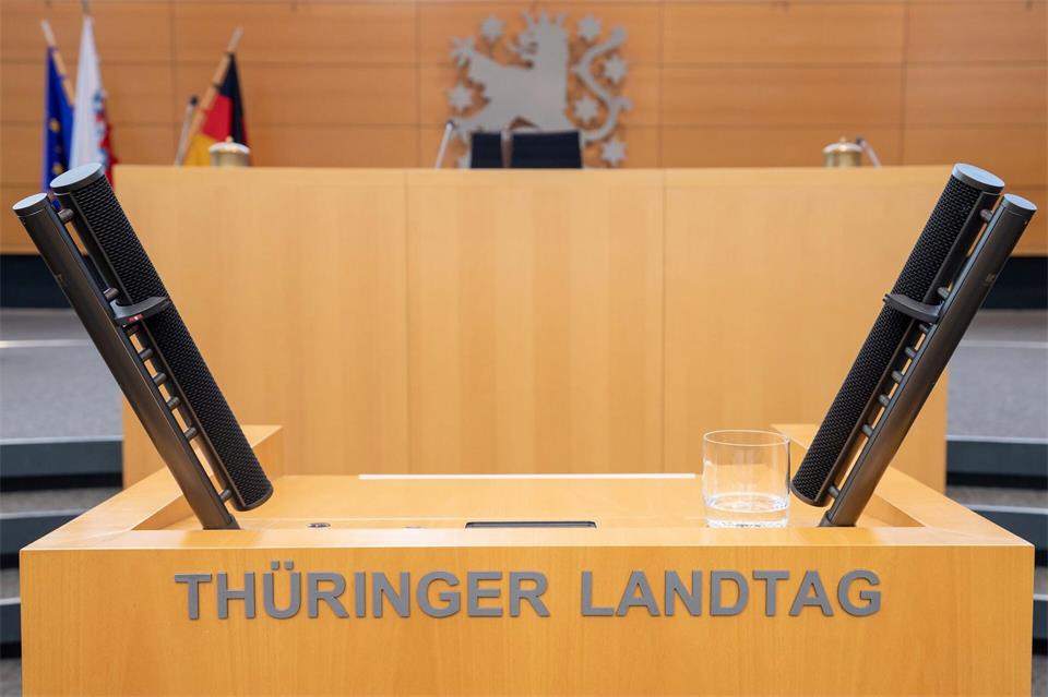 Im Thüringer Landtag liegt der Frauenanteil bei 30,7 Prozent. (Archivbild)Michael Reichel/dpa