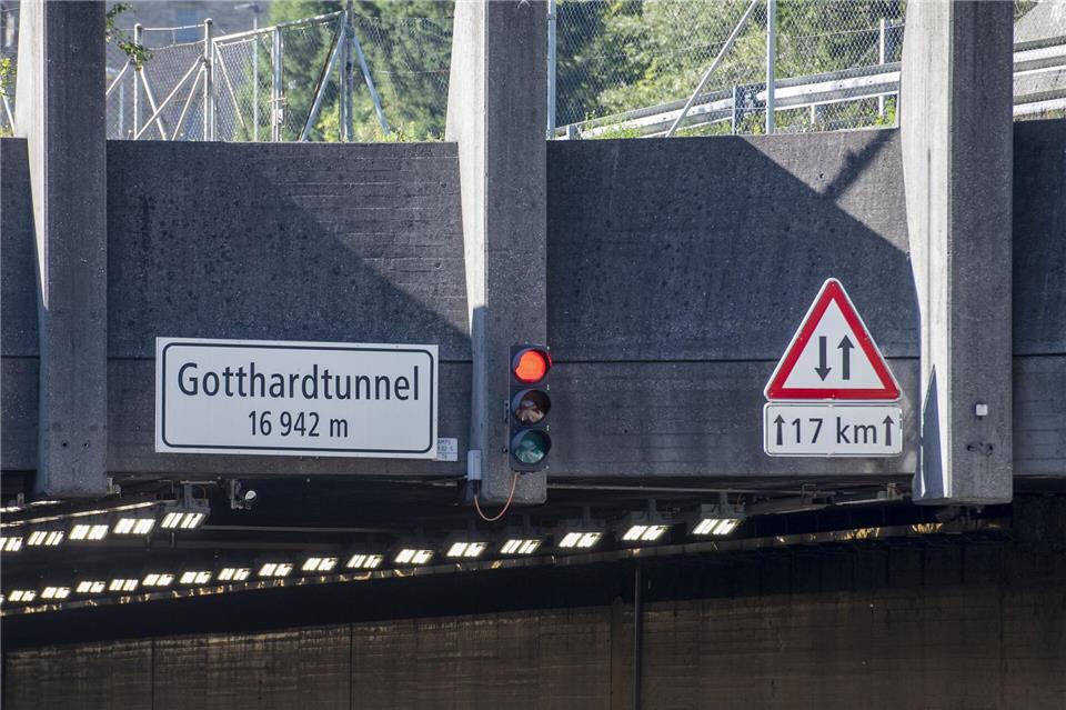 Im Tunnel sind Wartungsarbeiten nötig. (Archivbild)Urs Flueeler/KEYSTONE/dpa
