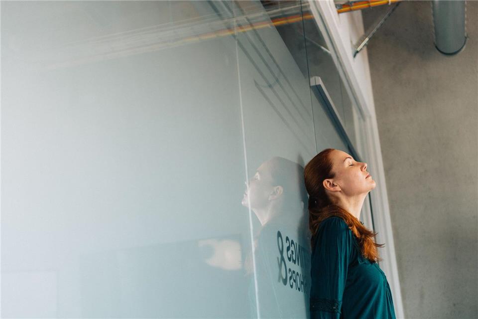 Im Ungleichgewicht: Viele Frauen mit ADHS erleben hormonelle Umbruchphasen als besonders herausfordernd.picture alliance / dpa-tmn