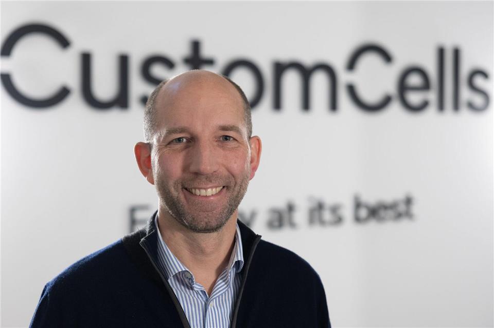 Im Verteidigungsbereich werden die Batterien von CustomCells etwa für Drohnen nachgefragt, wie Produktvorstand Andreas Löhrke sagt. Ulrich Perrey/dpa