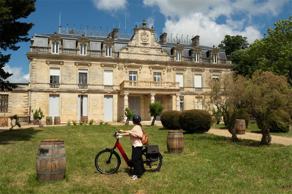 Im Weinland um Margaux: das Weingut „Château Tayac“.Andreas Drouve/dpa-tmn