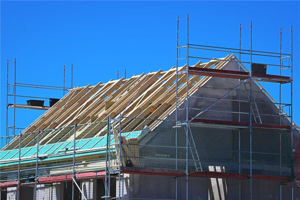 Im Wohnungsbau sind die Aufträge besonders stark eingebrochen. (Archivbild)Soeren Stache/dpa-Zentralbild/dpa