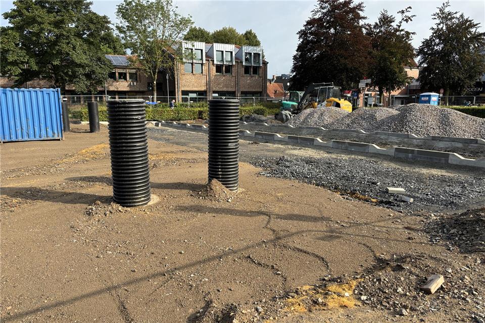Im Zuge der Bauarbeiten rund um das „Schwammstadt-Prinzip“ wurde unter den Rathausparkplatz eine Zisterne gebaut.