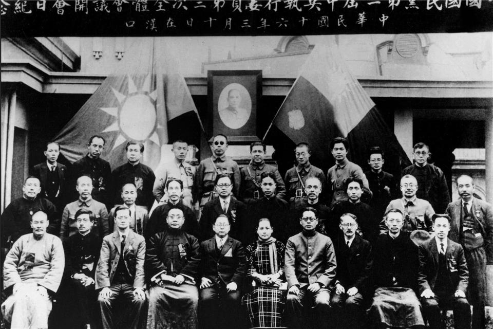 Im Zweiteiler „China - Wie eine Nation entstand“ wird mit eindrücklichen Archiv-Aufnahmen der historische Verlauf von der Gründung der Republik China bis zur heutigen Volksrepublik China nachvollzogen.Chine Nouvelle/SIPA/ARTE/dpa