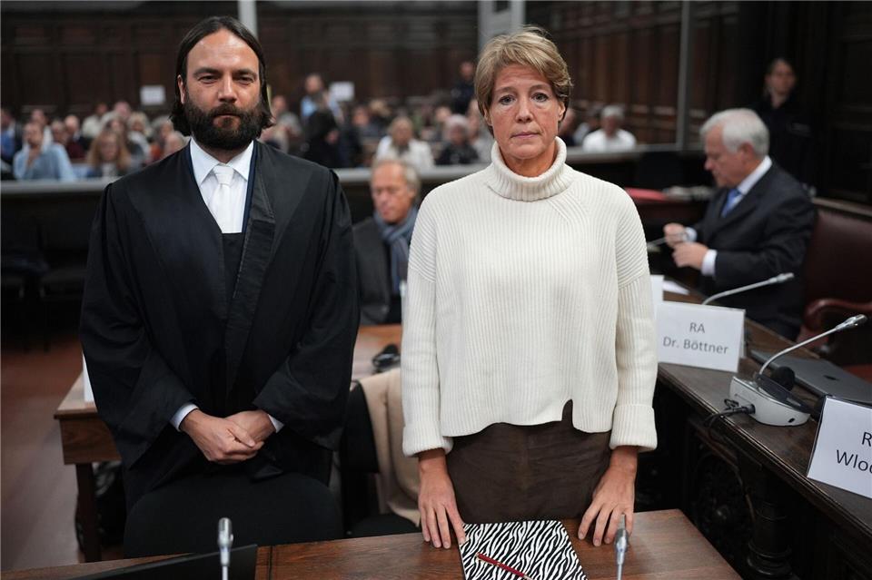 Im andauernden Ermittlungsverfahren gegen Christina Block hat die Staatsanwaltschaft Hamburg zwei weitere Beschuldigte aus Israel vernommen, außerhalb des Prozesses. (Archivbild)Marcus Brandt/dpa-Pool/dpa