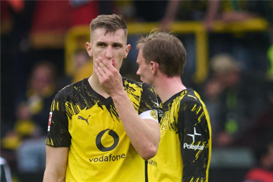 Im neuen Vertrag von Nico Schlotterbeck beim BVB soll eine Ausstiegsklausel verankert sein. (Archivbild) Bernd Thissen/dpa