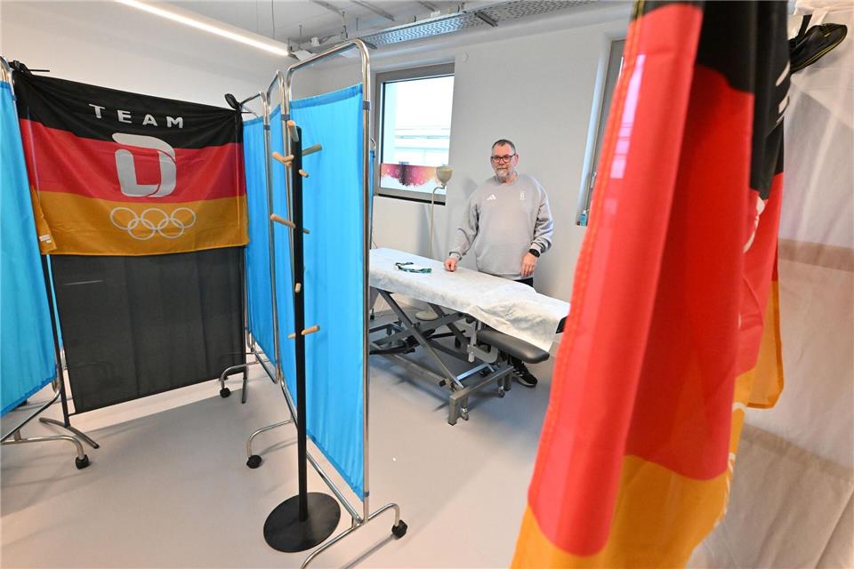 Im olympischen Dorf gibt es auch Behandlungsmöglichkeiten.Peter Kneffel/dpa