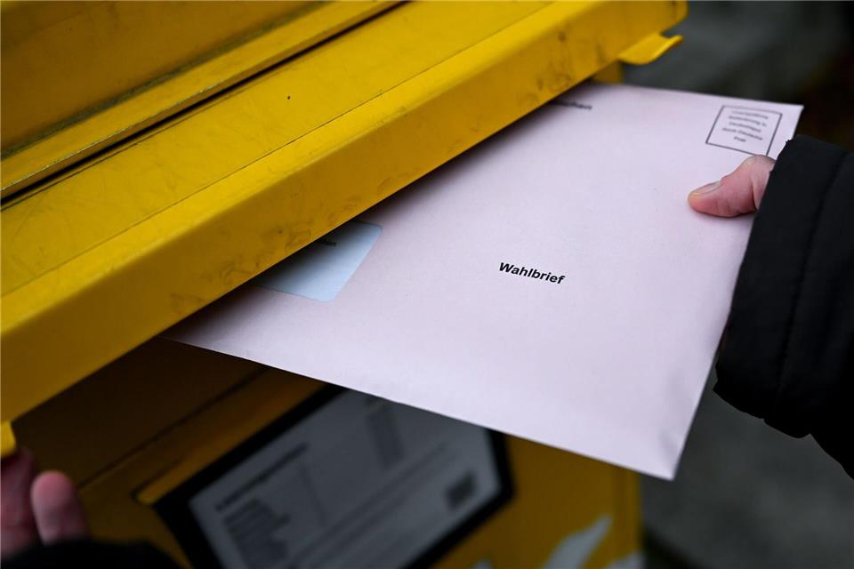 Im schwäbischen Friedberg ist es beim Versand der Briefwahlunterlagen zu einer Panne gekommen. (Symbolbild)Sven Hoppe/dpa