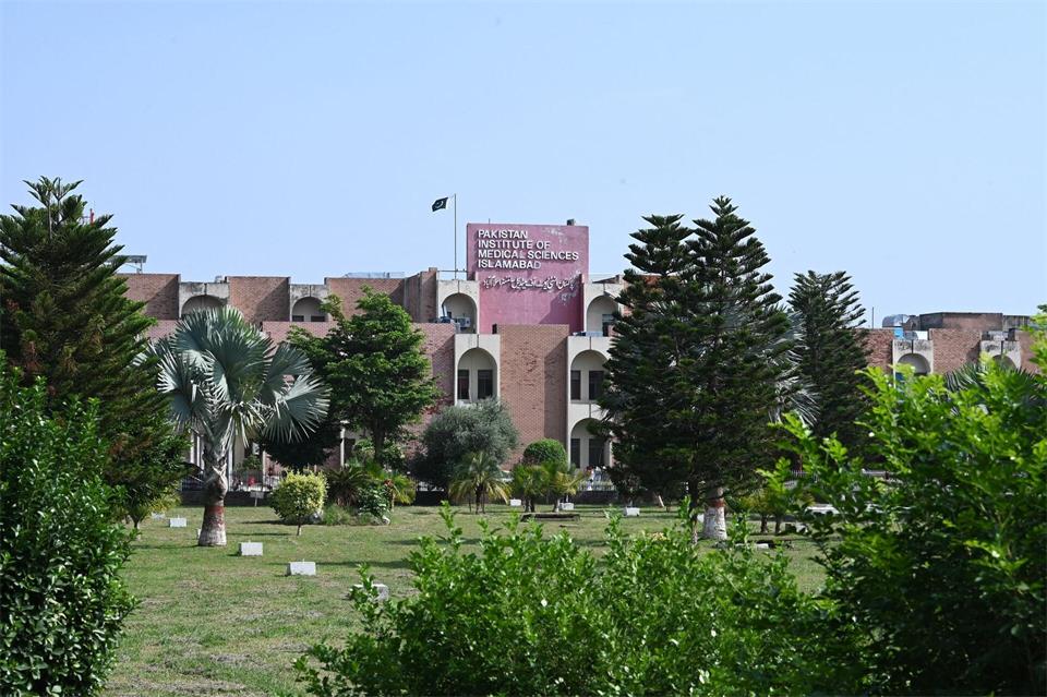 Im staatlichen Pakistan Institute of Medical Sciences wird auch unterrichtet.Mathis Richtmann/dpa