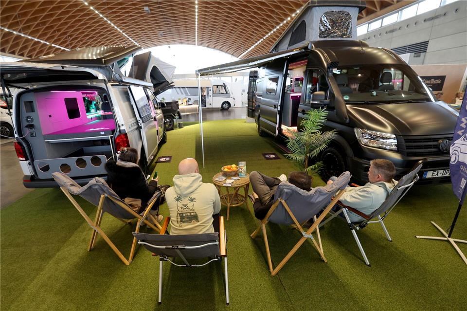 Im vergangenen Jahr besuchten rund 11.000 Besucher die Doppelmesse in Rostock.Bernd W�stneck/dpa/ZB