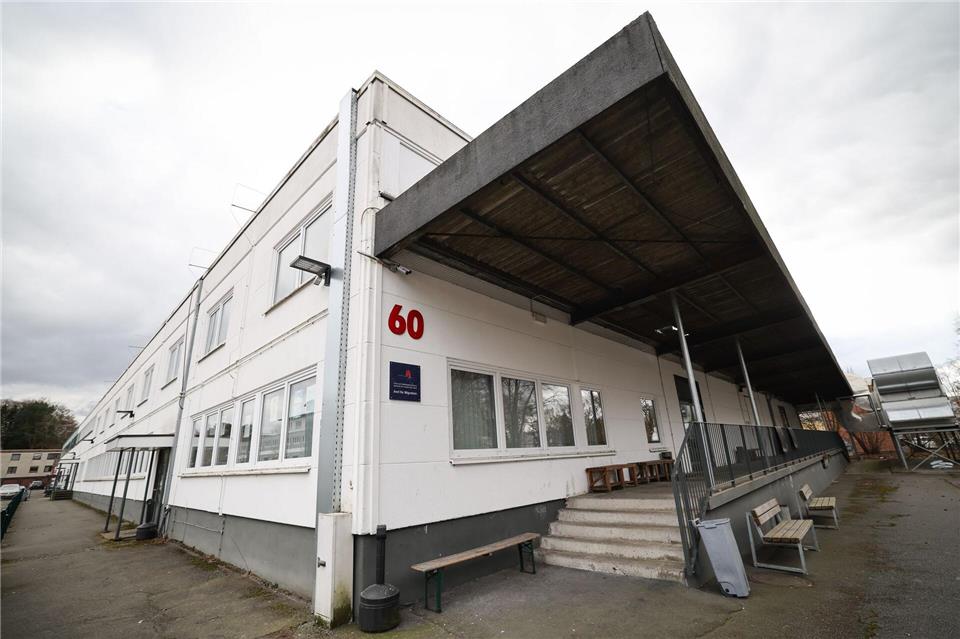 Im vergangenen Jahr war aus Hamburg nur knapp jede dritte angestrebte Überstellung von Asylbewerbern nach dem Dublin-Verfahren erfolgreich. (Archivbild)  Christian Charisius/dpa POOL/dpa