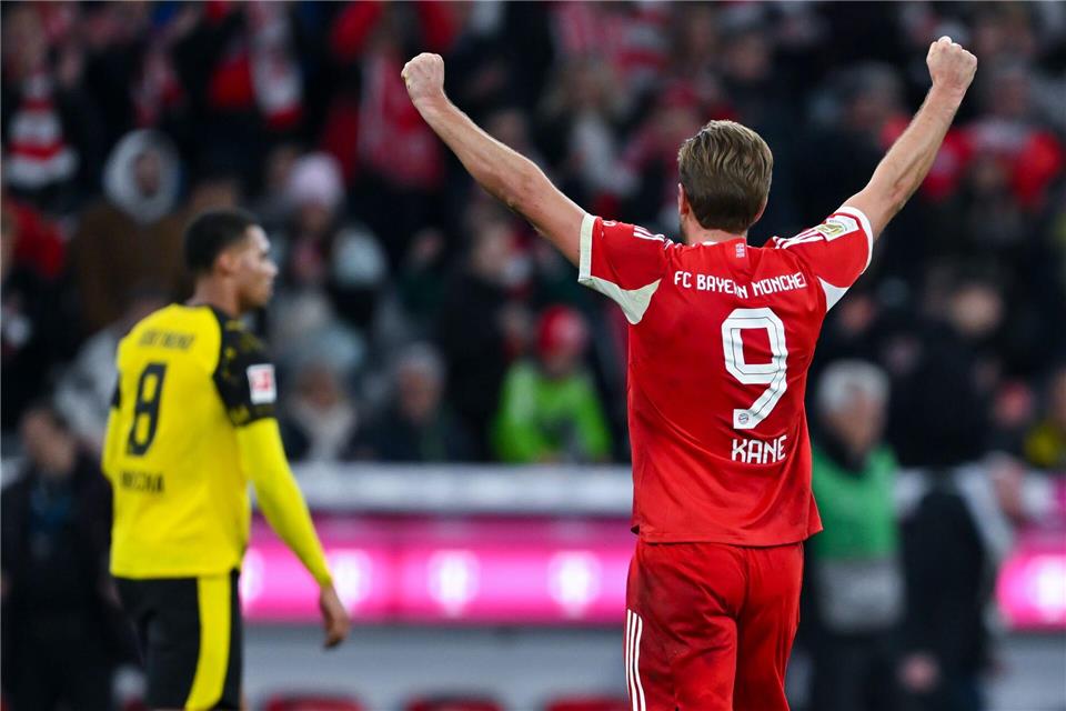 Kane erstaunt mit neuer Tugend: „Eines meiner besten Spiele“ Immer wieder Jubel für Harry Kane und den FC Bayern.Sven Hoppe/dpa