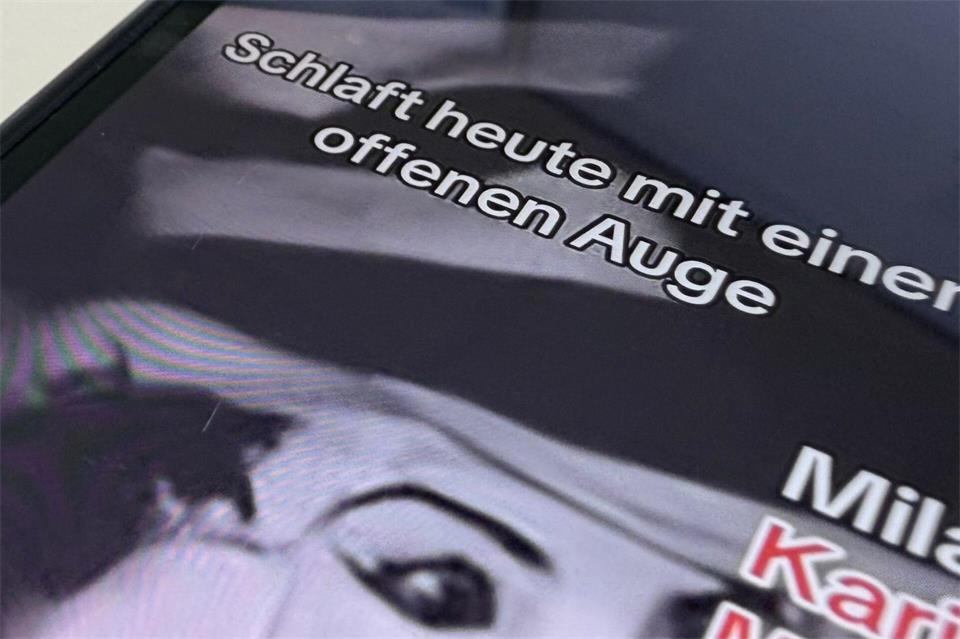 Immer wieder gehen Videos rum, die augenscheinlich Angst machen sollen. (Symbolbild)Alina Grünky/dpa