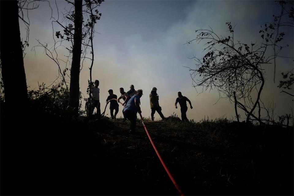 Immer wieder gibt es Waldbrände in der Türkei. (Archivbild)Emrah Gurel/AP/dpa