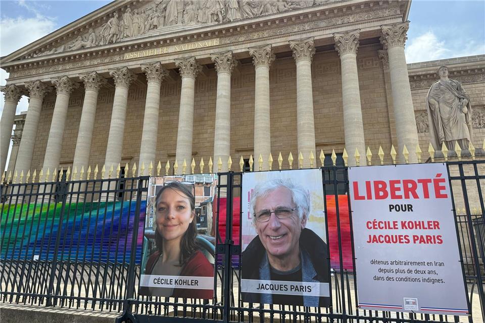 Immer wieder wurde in Frankreich die Freilassung von Kohler und Paris gefordert. (Archivbild)Rachel Boßmeyer/dpa