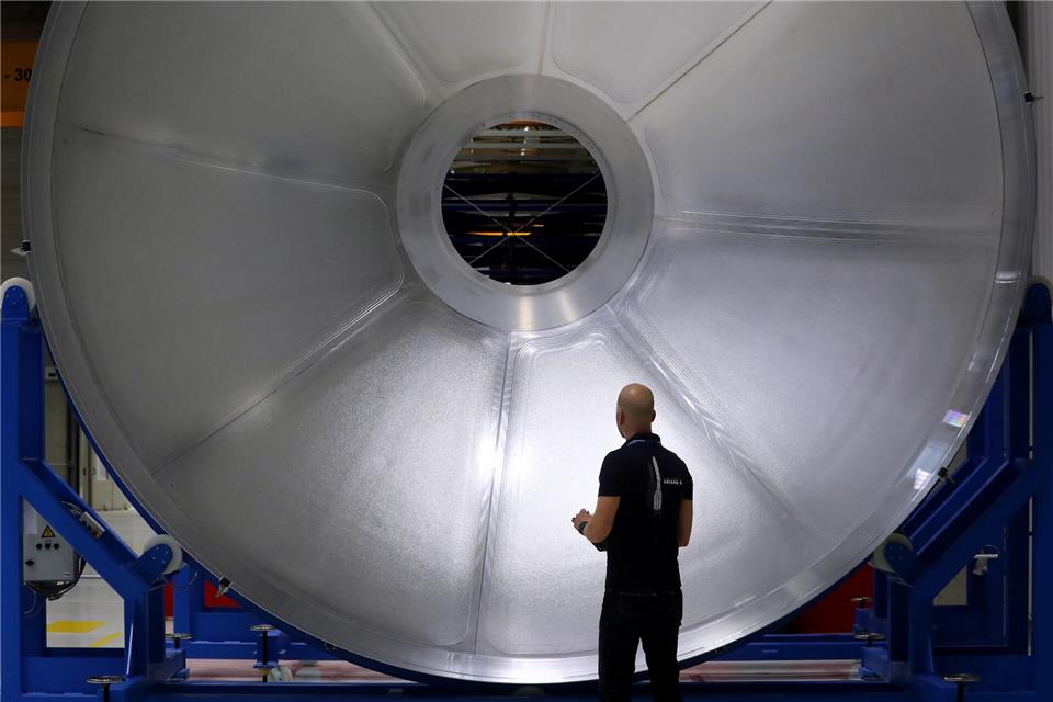 Augsburg bleibt Schlüsselstandort für Ariane-6-Raketen In Augsburgs werden auch künftig Tanks für die Ariane-Raketen gebaut. (Archivbild)Karl-Josef Hildenbrand/dpa