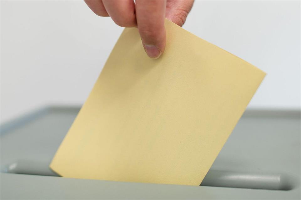 In Bachhagel in Schwaben musste erneut der Gemeinderat gewählt werden. (Symbolbild)Uwe Anspach/dpa