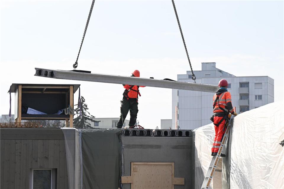 In Baden-Württemberg fehlen 196.000 Wohnungen. (Symbolbild)Bernd Weißbrod/dpa