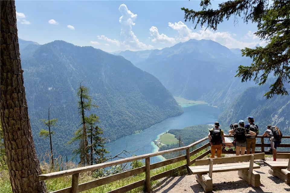 In Bayern ist aktuell Urlaubszeit. (Symbolbild)Peter Kneffel/dpa