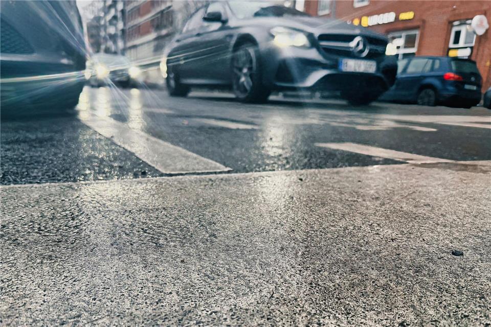 In Berlin gab es vermehrt Verkehrsunfälle wegen Glätte.Paul Zinken/dpa