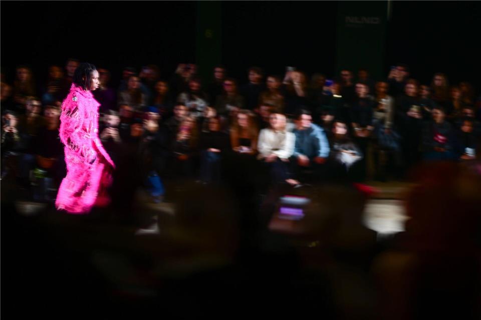 In Berlin hat die Modewoche begonnen.Sebastian Christoph Gollnow/dpa