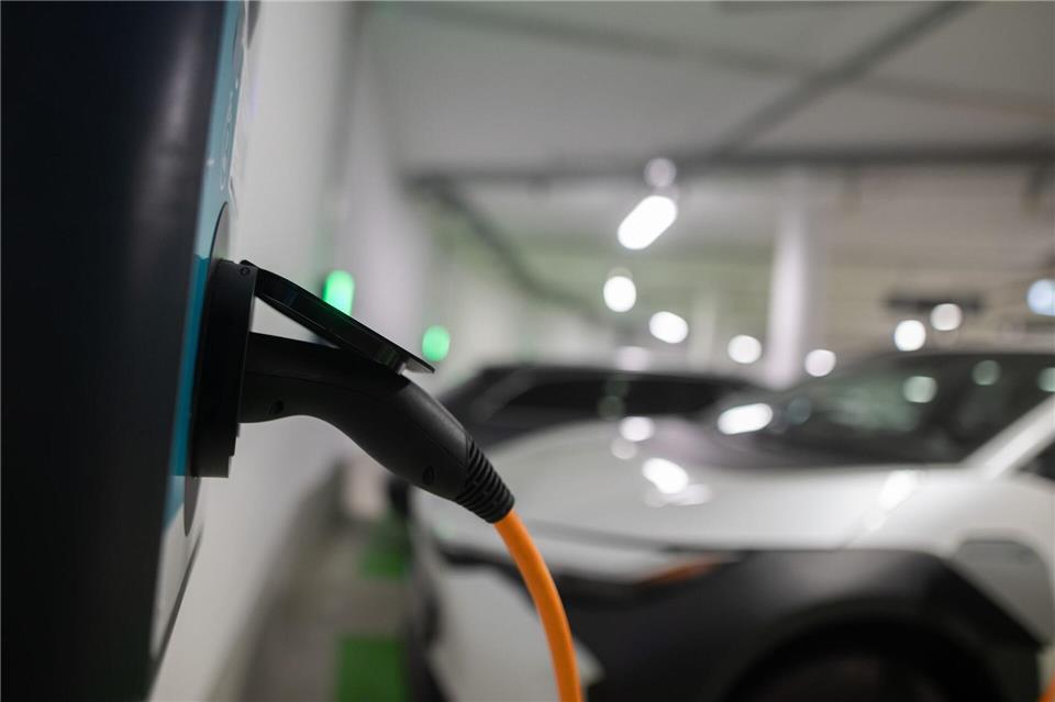 In Berlin hatte im ersten Halbjahr mehr als jeder vierte Neuwagen einen Elektromotor. (Symbolfoto)Sebastian Gollnow/dpa
