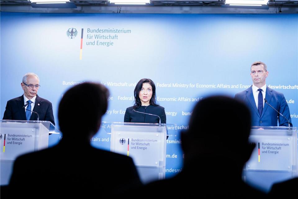 In Berlin kamen Gewerkschaft, Politik und Industrie zu einem Chemie-Gipfel zusammen.  (Archivbild)Carsten Koall/dpa