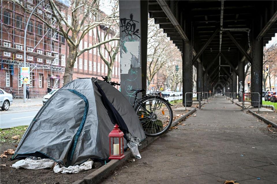 In Berlin leben Tausende von Menschen ohne Wohnung. (Archivfoto)Jens Kalaene/dpa