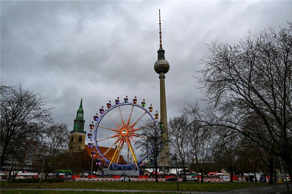 In Berlin und Brandenburg ist mit einem wolkigen Himmel sowie milden Temperaturen zu rechnen.Jens Kalaene/dpa