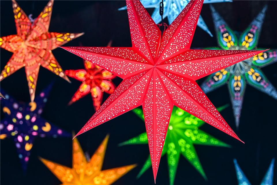 In Berlin und Brandenburg starten heute viele Weihnachtsmärkte.Jens Kalaene/dpa