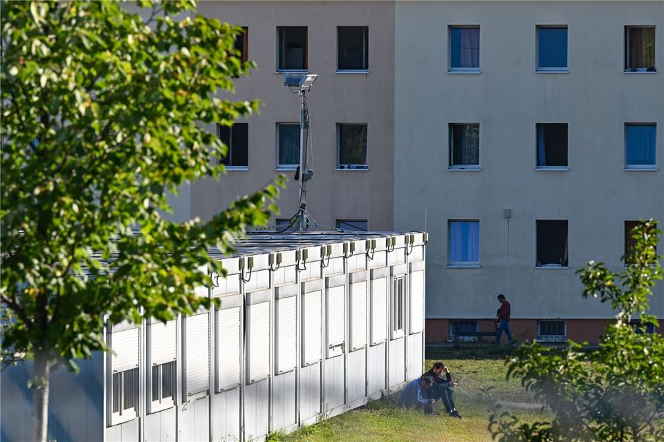 In Eisenhüttenstadt steht eine Erstaufnahmeeinrichtung für Asylbewerber - jetzt wird dort ein sogenanntes Dublin-Zentrum eingerichtet werden. (Archivbild)Patrick Pleul/dpa