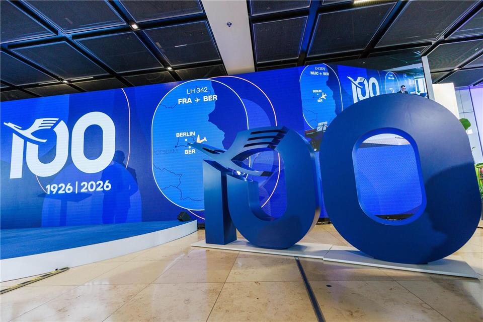 In Frankfurt soll es noch einen Festakt mit Kanzler Friedrich Merz geben.Carsten Koall/dpa