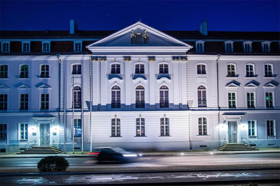 In Greifswald werden mehr als 100 Studiengänge angeboten. (Archivbild)Jens Büttner/dpa-Zentralbild/dpa