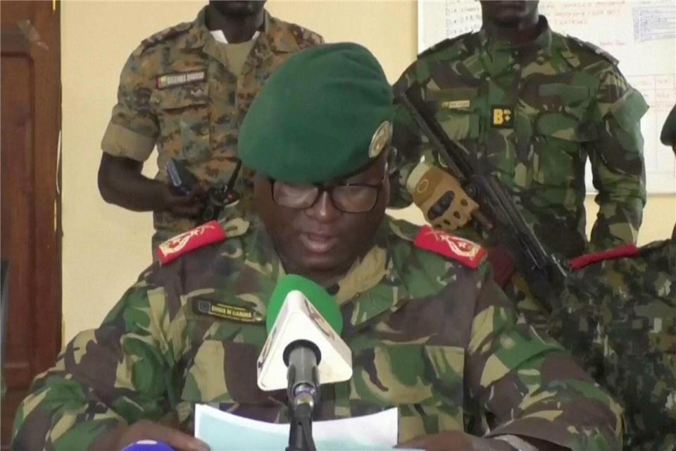 In Guinea-Bissau hat das Militär nach eigenen Angaben die Macht übernommen.Uncredited/TGB Guinea-Bissau/AP/dpa