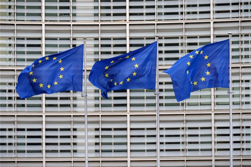 In Halle fand der Auftakt der Jugendkampagne #LassReden statt. (Symbolbild)Michael Kappeler/dpa