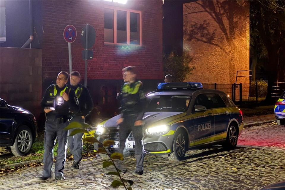 In Hamburg-Wandsbek wurden zwei Männer durch Schüsse verletzt.Ren� Schr�der/NEWS5/dpa