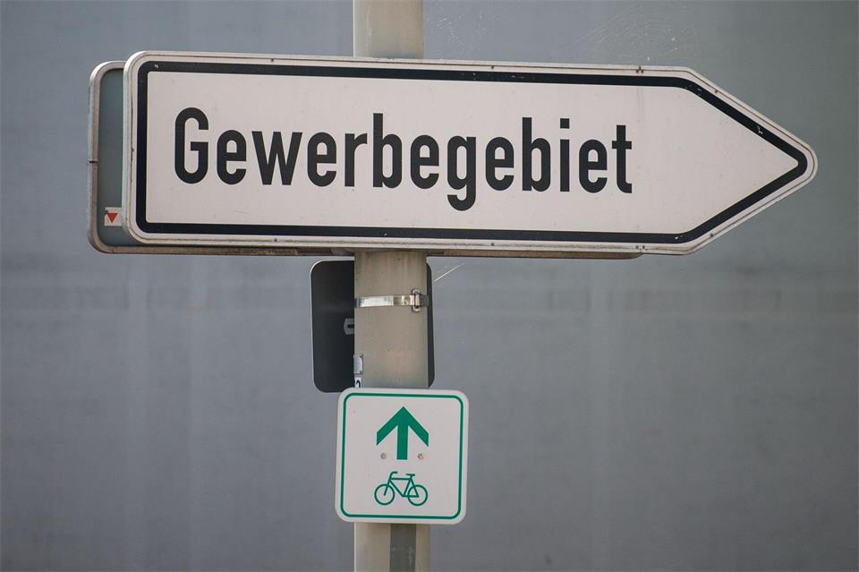 In Hamburg ist die Zahl der Gewerbeneugründungen gestiegen. (Symbolbild)Lino Mirgeler/dpa