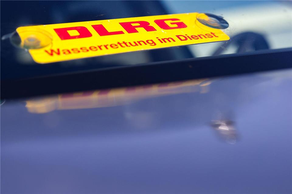 In Hamburg sind nach Angaben der DLRG in diesem Jahr sechs Menschen bei Badeunfällen ertrunken. (Symbolbild)Christoph Reichwein/dpa