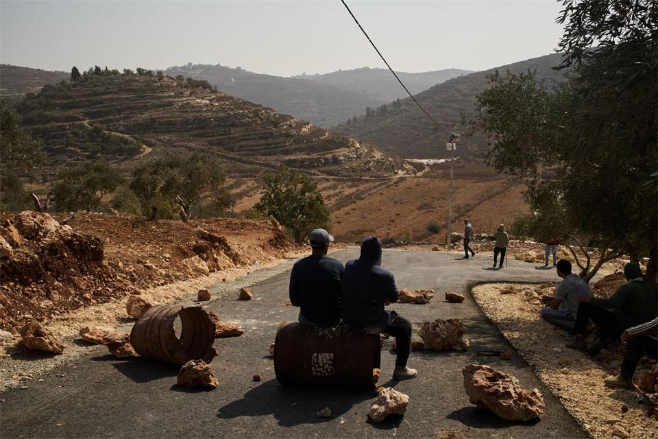 In Hebron hat die israelische Armee rund 2.000 Palästinenser aus ihren Häusern vertrieben.  Leo Correa/AP/dpa