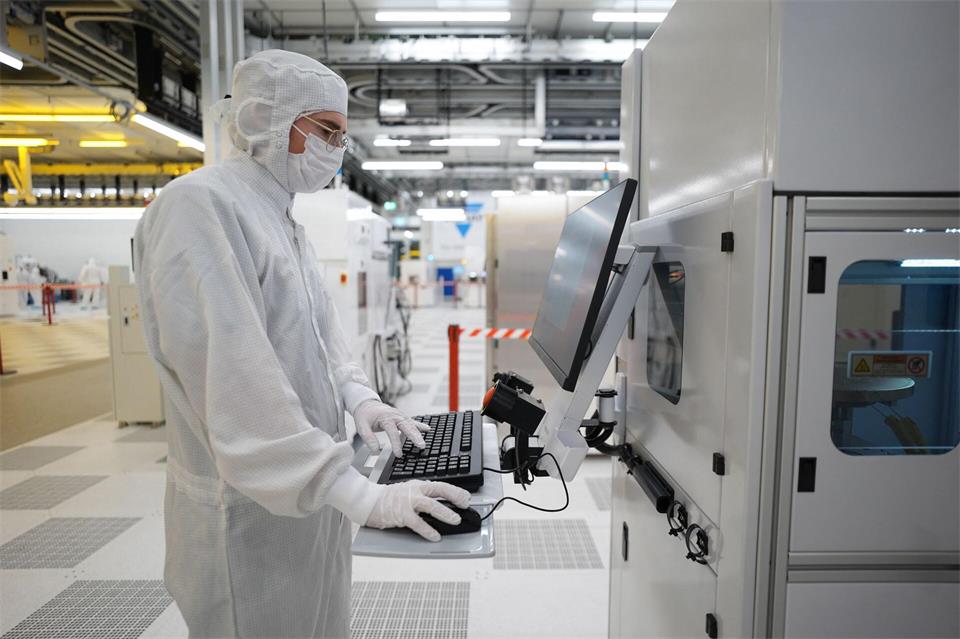In Itzehoe sollen trotz automatisierter Produktion bis zu 250 Arbeitsplätze entstehen. Marcus Brandt/dpa